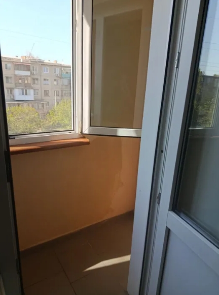 продажа двухкомнатной квартиры номер A-173977 в Малиновском районе, фото номер 8